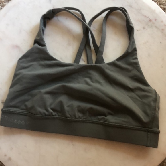 😎 Lululemon Barry’s Bootcamp Chicago Sportsbra - Picture 6 of 9